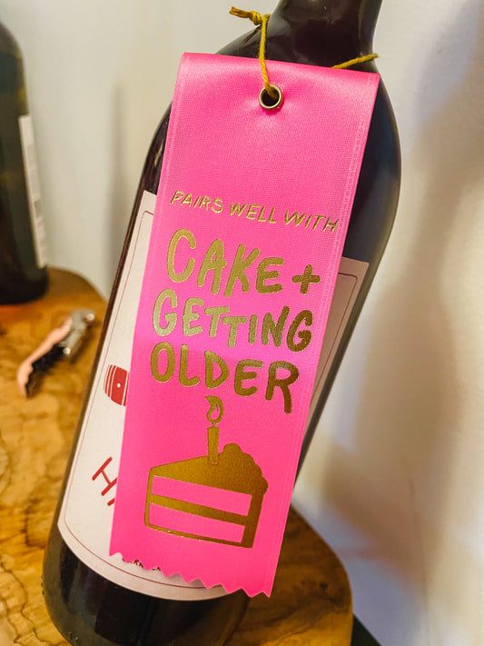 Birthday Pairs with Bottle Ribbon Gift Tag - Pink